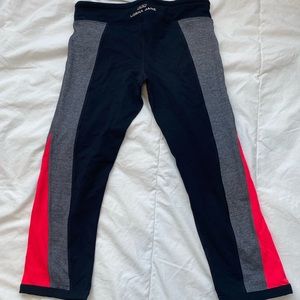 Lorna Jane Simone 7/8 tight size M
